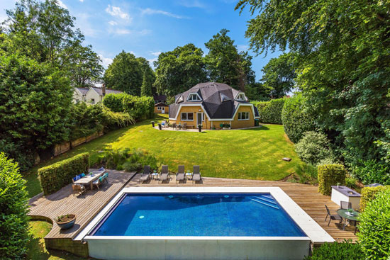 1980s David Richmond Associates Geodesic Dome property in Tatsfield, Kent