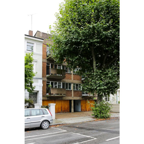 1950s Erno Goldfinger-designed modernist apartment in Primrose Hill, London NW1