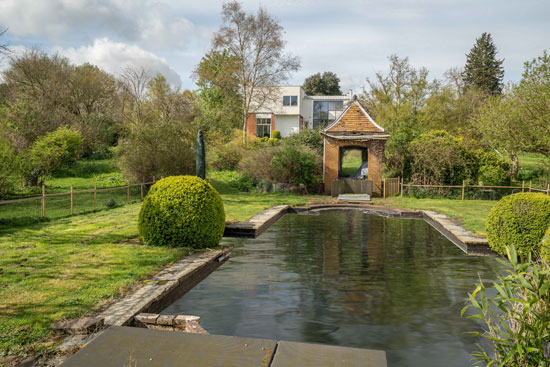 1930s Erno Goldfinger modern house in Dunmow, Essex