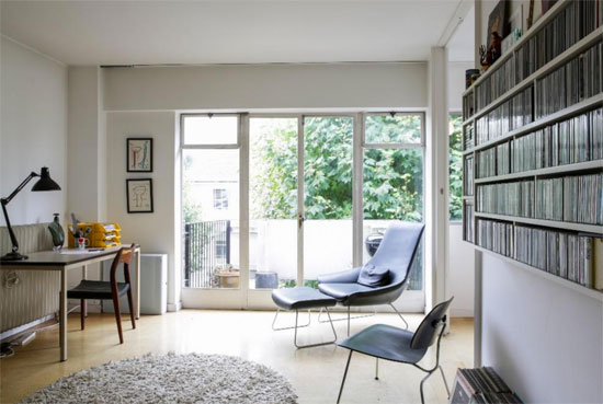 1950s Erno Goldfinger-designed modernist apartment in Primrose Hill, London NW1