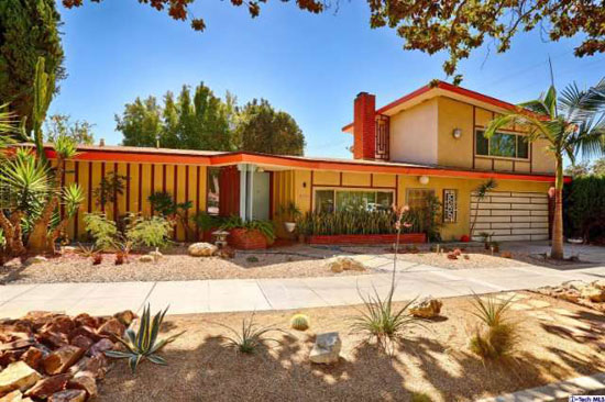 1950s Googie-inspired property in Glendale, California, USA