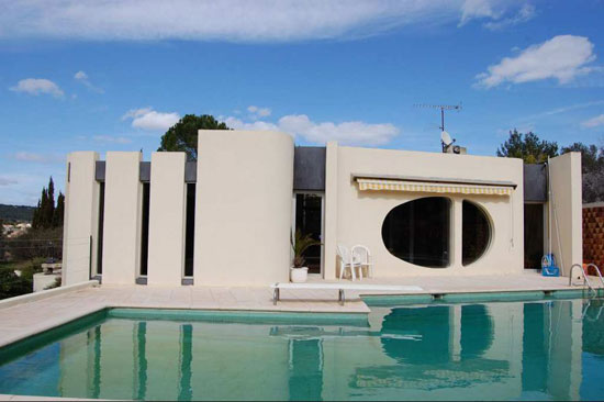 1970s architect-designed brutalist property in Grabels, southern France