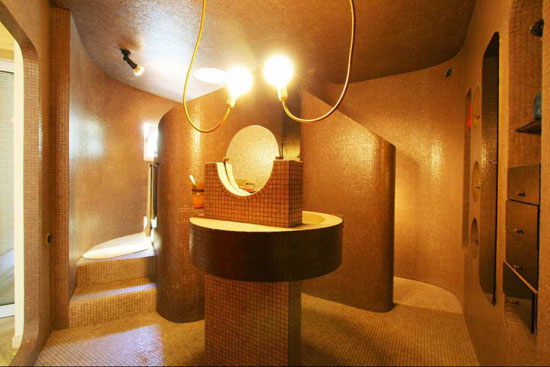 1970s architect-designed brutalist property in Grabels, southern France