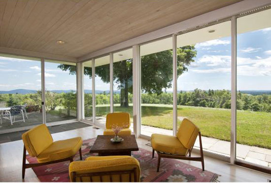 1950s Alexander James Jr-designed modernist property in Dublin, New Hampshire, USA