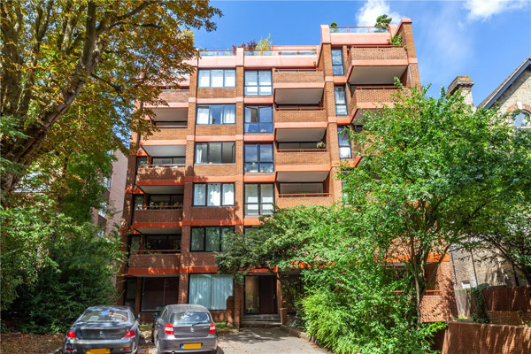 Renovation project: Apartment in 1970s modernist block in London N6