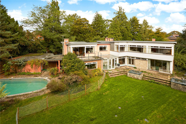 1960s modern renovation project in Sevenoaks, Kent