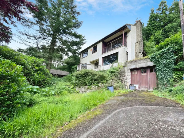 1960s modern house in Hebden Bridge, West Yorkshire