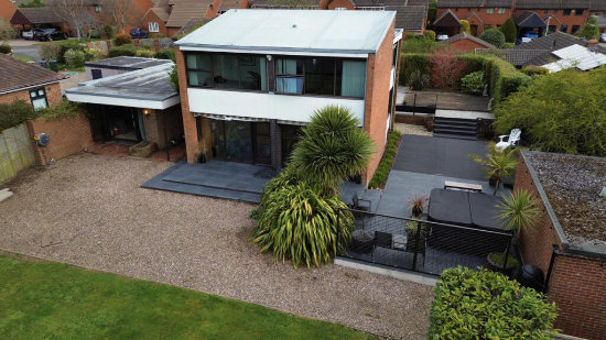 1960s midcentury modern house in Holt Heath, Worcester