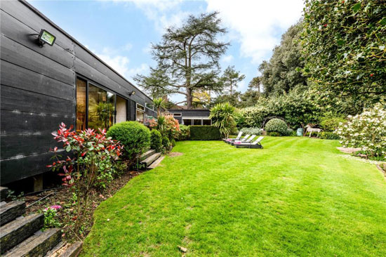 1960s Edward Samuel modern house in Stanmore, Greater London