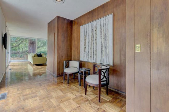 1950s Bob Steiner-designed modernist property in Hillsborough, California, USA