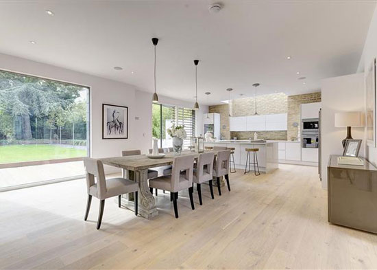 Hilltop House contemporary modernist property in Kingston upon Thames, Surrey