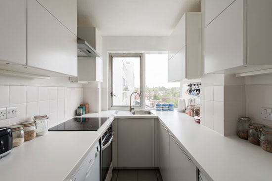 Apartment in the 1930s Berthold Lubetkin-designed Highpoint I in London N6