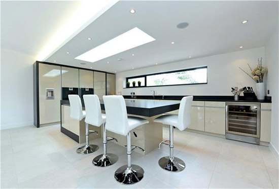 David Wright-designed modernist property in Wimborne, Dorset