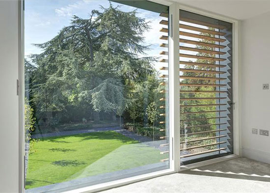 Hilltop House contemporary modernist property in Kingston upon Thames, Surrey