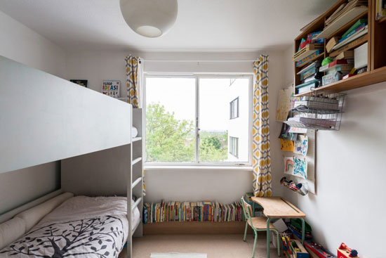 Apartment in the 1930s Berthold Lubetkin-designed Highpoint I in London N6