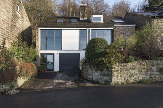 1960s John Humpston midcentury modern house in Hackney, Derbyshire