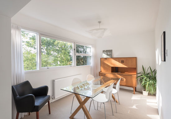 Two-bedroom Span apartment in grade II-listed Hallgate, Blackheath, London SE3