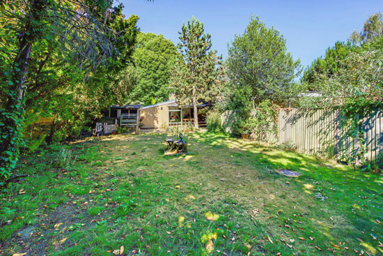 1960s Lesley Gooday midcentury modern house in Richmond, Surrey