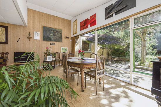 1960s Lesley Gooday midcentury modern house in Richmond, Surrey
