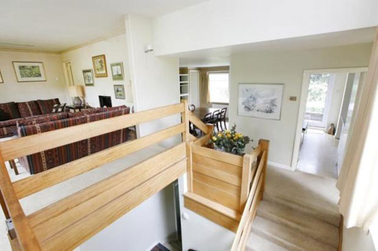 hamp3 1960s-designed five-bedroom property in the Coombe Estate, Kingston Upon Thames, Surrey