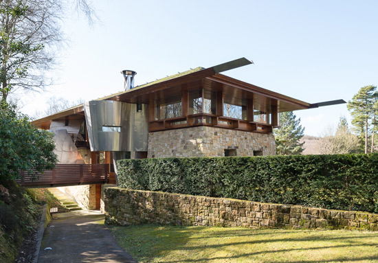 On the market: Michael Wilford-designed contemporary modernist property in Hartfield, East Sussex