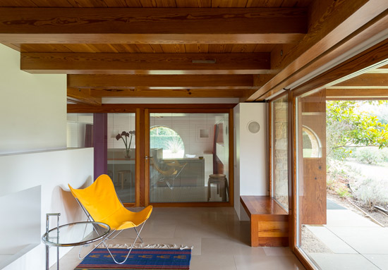 Michael Wilford-designed contemporary modernist property in Hartfield, East Sussex