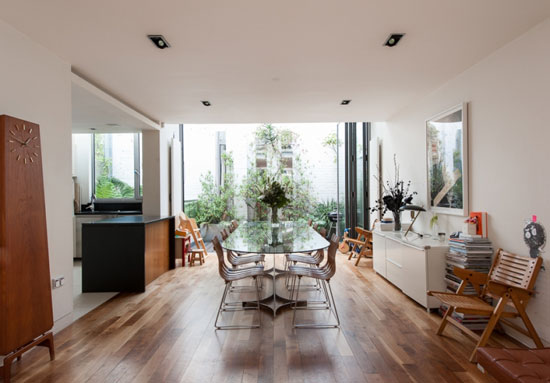 Buckley Gray Yeoman-designed four-bedroom contemporary modernist property in Haven Mews, London N1