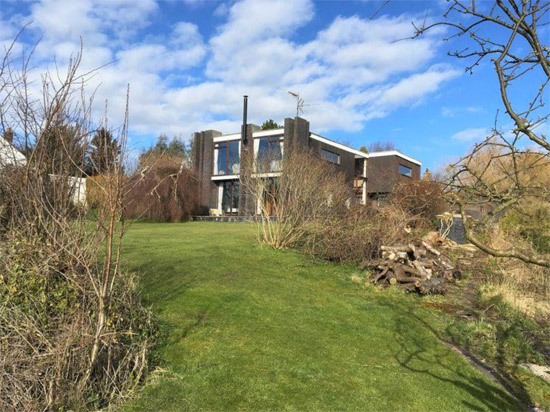 1950s modernist property in Heswall, Cheshire