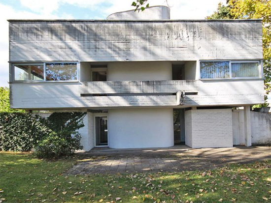 1960s modernism: Johannes Peter Holzinger-designed property in Bad Nauheim, Hesse, Germany