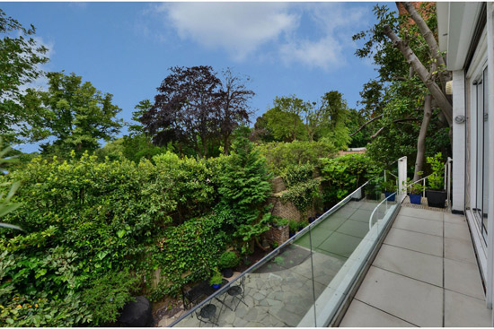 1970s Stout & Litchfield modern house in Highgate, London N6