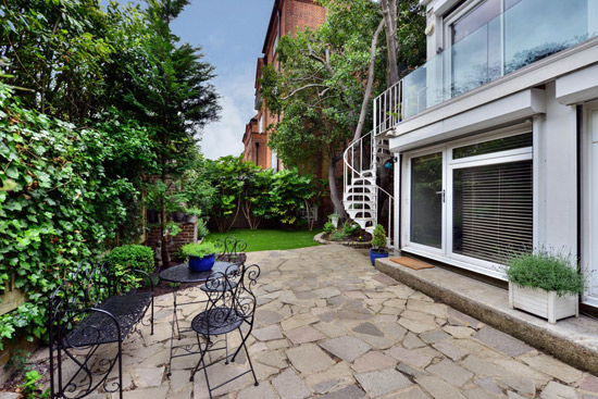 1970s Stout & Litchfield modern house in Highgate, London N6