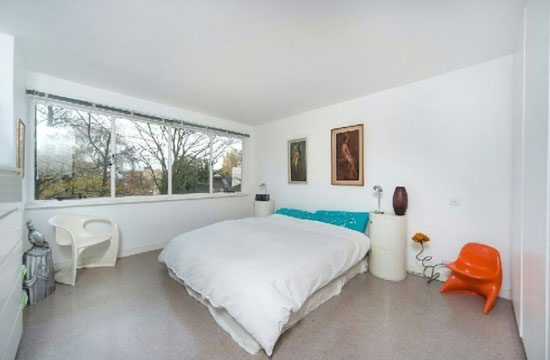 Two bedroom apartment in the 1930s grade I-listed Berthold Lubetkin-designed Highpoint building, Highgate Village, London N6