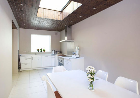 high3 1970s three-bedroom property in Highbury New Park, London N5