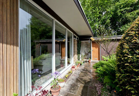 high5 1960s architect-designed midcentury-style bungalow in Higham, Lancashire