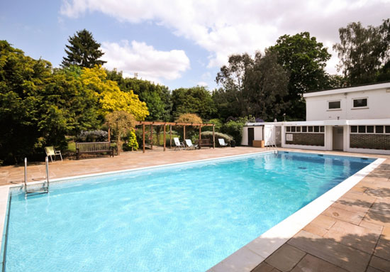 high6 Three bedroom apartment in the grade I-listed 1930s modernist Berthold Lubetkin-designed Highpoint building in North Hill, London N6