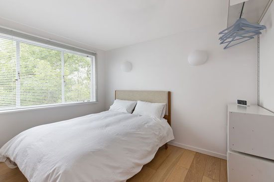 Apartment in Berthold Lubetkin’s Highpoint, London N6