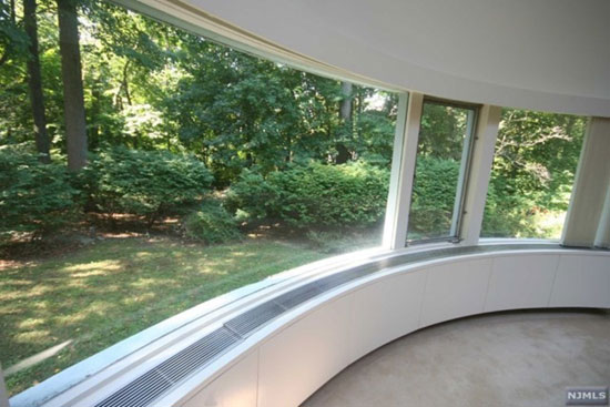 1960s Hobart Betts-designed modernist property in Englewood, New Jersey, USA