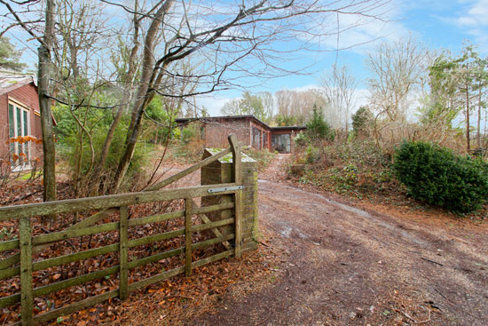 1960s modernist property in Hook, Hampshire