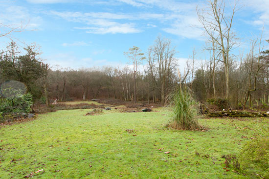 1960s modernist property in Hook, Hampshire