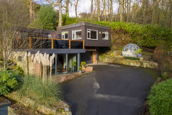 1960s midcentury modern property in Huddersfield, West Yorkshire