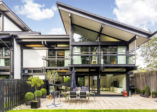 Five-bedroom Huf Haus in Dulwich Village, London SE21