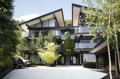 huf1 Four-bedroomed semi-detached Huf Haus in London SW15