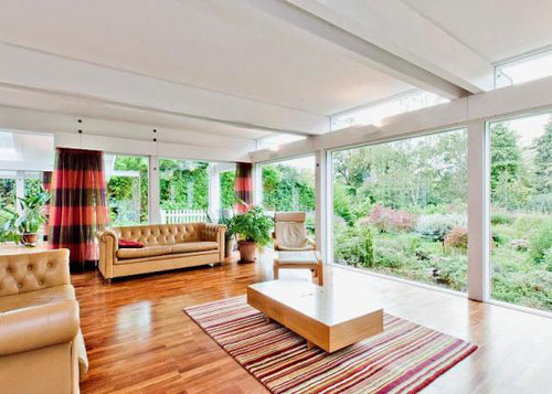 huf3 Five-bedroomed Huf Haus in East Horsley, Surrey
