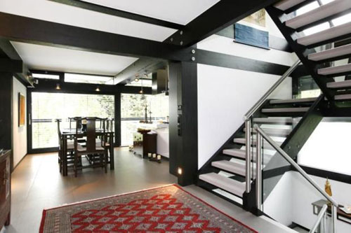 huf3 Four-bedroomed semi-detached Huf Haus in London SW15