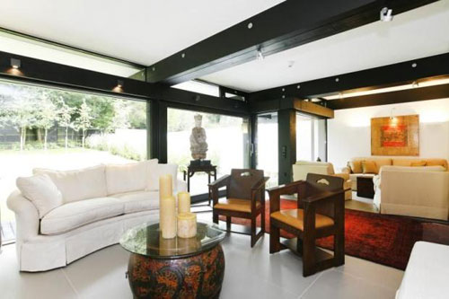 huf5 Four-bedroomed semi-detached Huf Haus in London SW15