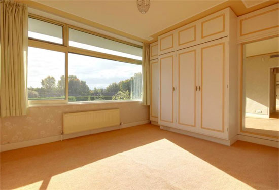 1960s Elsworth Sykes-designed Garth House midcentury property in North Ferriby, East Yorkshire