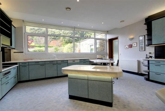 1960s Elsworth Sykes-designed Garth House midcentury property in North Ferriby, East Yorkshire