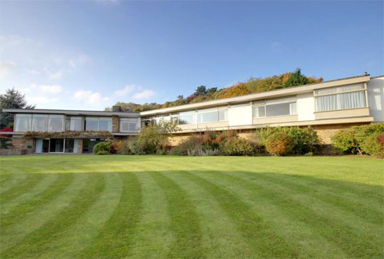 1960s Elsworth Sykes-designed Garth House midcentury property in North Ferriby, East Yorkshire