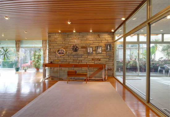 1960s Elsworth Sykes-designed Garth House midcentury property in North Ferriby, East Yorkshire