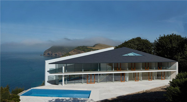 Guy Greenfield-designed Stealth House in Ilfracombe, Devon